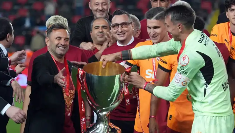 Okan Buruk Galatasaray'daki Gelecek Hedeflerini İlk Kez Açıkladı