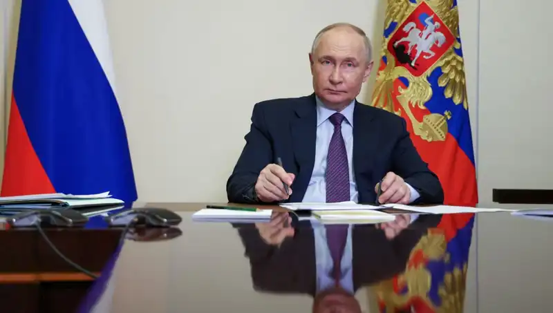 Suriye’de Yeni Gelişme: Putin, Esad'ı Suriye’ye Neden Vermiyor?