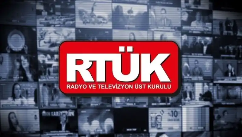 Dijital Dönüşüm: İş Dünyasında Yeni Bir Çağın Kapılarını Aralıyor