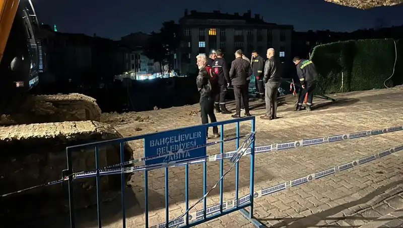 İstanbul'da İnşaat Çalışmasında Yol Çöktü: Kentin Kalbindeki Etkiler