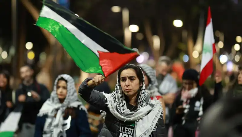 Meksika'da İsrail'in Gazze'ye Saldırıları Protesto Edildi: Barışa Çağrı