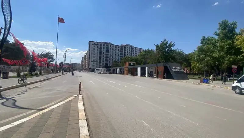 Elazığ'da Sokaklar Neden Boş Kaldı? Şehirdeki Sıradışı Durum