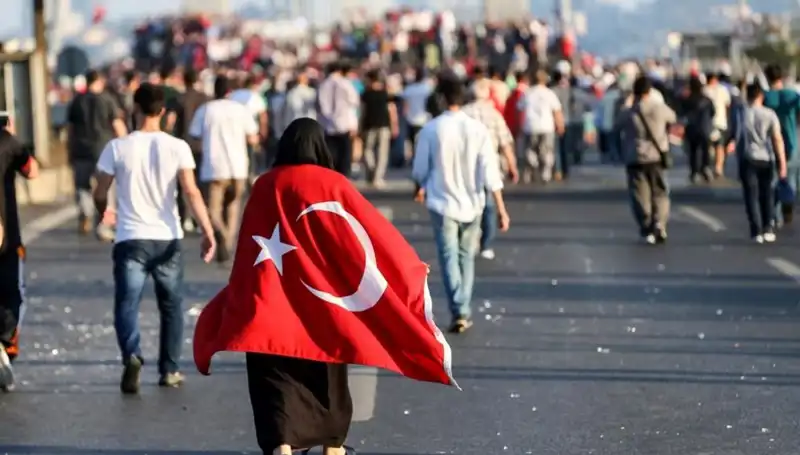 Kabineden 15 Temmuz Duygusal Mesajlar: Birlik ve Beraberlik Vurgusu