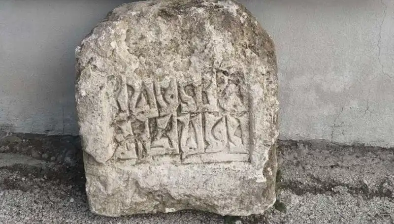 Adana'da Tarihi Eser Kaçakçılığına Büyük Darbe: Çok Sayıda Eser Ele Geçirildi