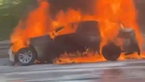 15 Temmuz Şehitler Köprüsü'nde Büyük Yangın: Trafik Kilitlendi