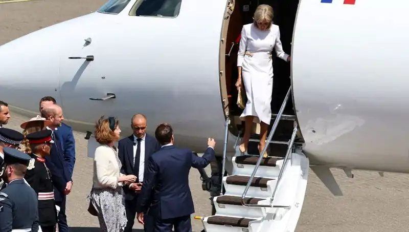 Macron Çiftinde Kriz: Emmanuel'e Brigitte'ten İlginç Yanıt