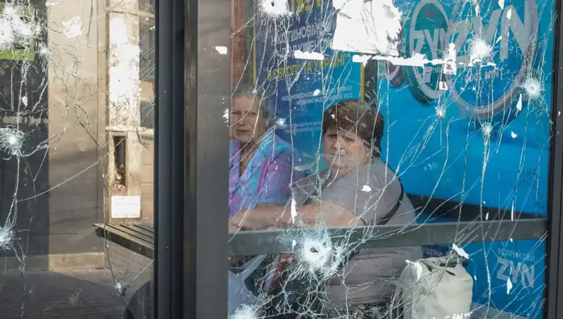 Rusya’nın Kiev’e Yönelik Yeni Saldırısı: İki Ölü ve Artan Endişeler