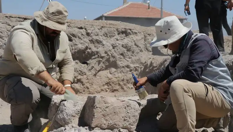 İç Anadolu'da Bulunan Yeni Mozaikler Tarihin Gizemlerini Gün Yüzüne Çıkarıyor