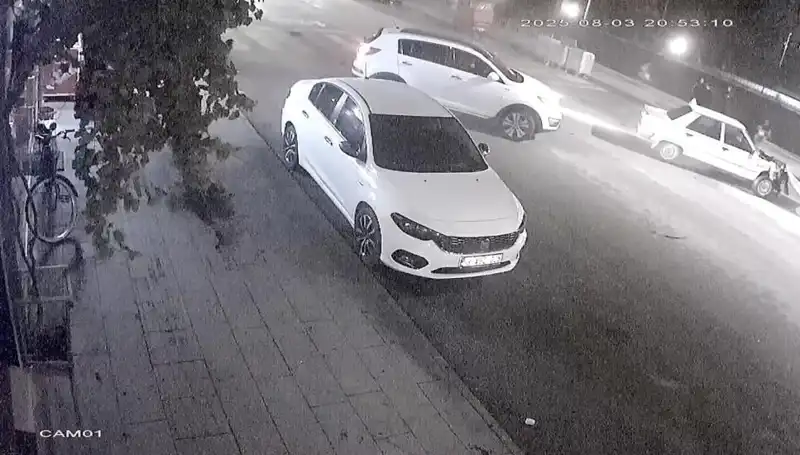 Yayalara Yol Vermek İsterken Kaza Yapan Sürücünün İfadesi Şaşırttı