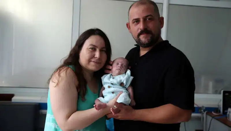 800 Gram Doğdu, 4 Ay Süren Yoğun Bakımda Hayata Tutundu