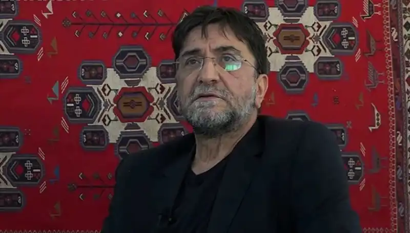 Gazeteci Nihat Genç Hayatını Kaybetti: Medya Dünyasında Derin Bir İz Bıraktı