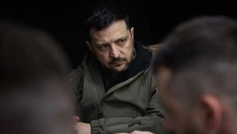 Zelenski: NATO'da Nadir Element Anlaşmasına Yer Yok