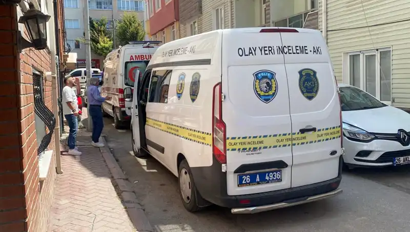 İki Çocuk Babası Evinde Gizemli Şekilde Ölü Bulundu