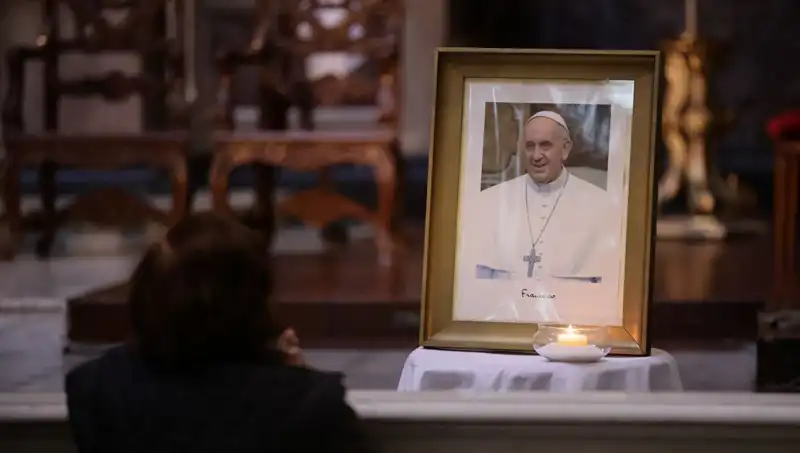 Papa Francis'in Vasiyeti: Hayatındaki Son İfadeleri ve Cenaze Detayları Açıklandı