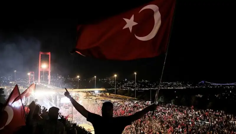 15 Temmuz'un Anısını Yaşatacak: Külliye'de En Uzun Gece Temsili
