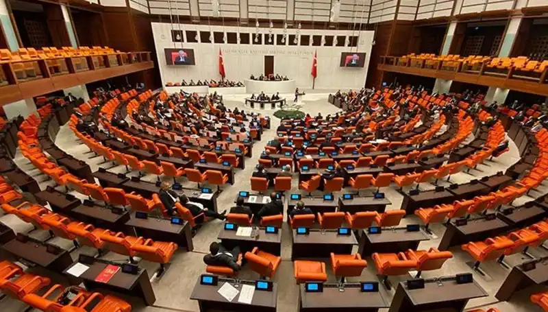Yeni Dokunulmazlık Dosyaları Meclis’te: Siyasi Tartışmaların Kıvılcımı