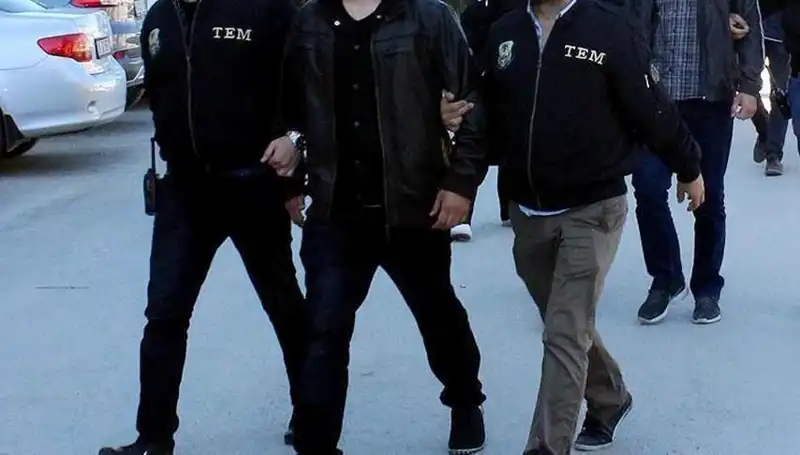 İstanbul'da Terör Operasyonu: 14 Kişi Gözaltına Alındı, Şok Detaylar Ortaya Çıktı