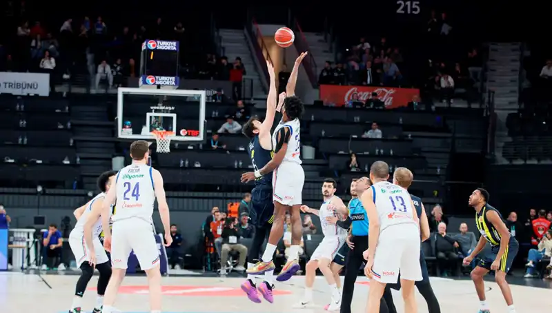 Anadolu Efes ve Panathinaikos’un Karşılaşması: Tarih ve Saat Belli Oldu!