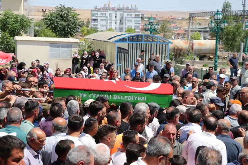 MHP'li Belediye Başkanı Vefat Etti, Son Yolculuğuna Uğurlandı