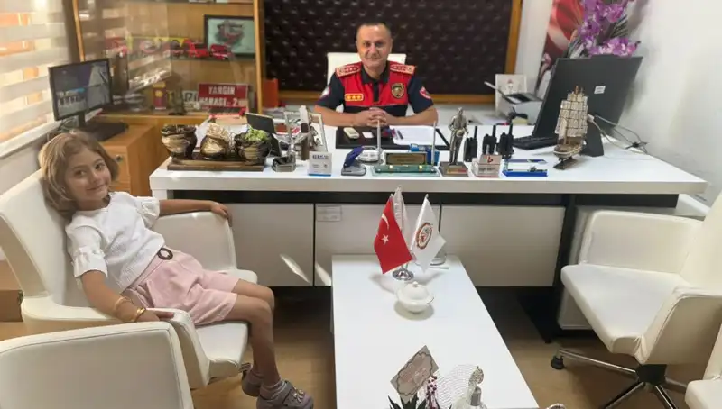 Küçük Kahraman Aslı'nın Cesareti ile Köydeki Yangın Son Anda Söndürüldü