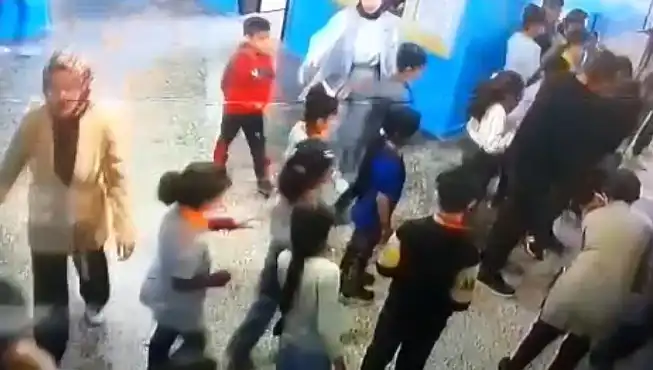 Mardin'de Dili Boğazına Kaçan Öğrenciye Müdür Yardımcısının Kahramanlığıyla Kurtuldu