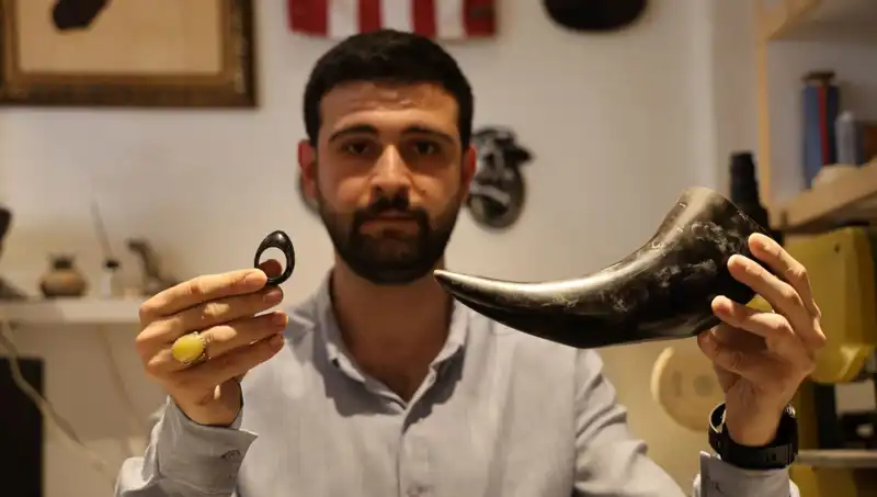 Türk Savaşçıların Gizli Silahı: Manda Boynuzu ile Yapılan Eşsiz Ekipman