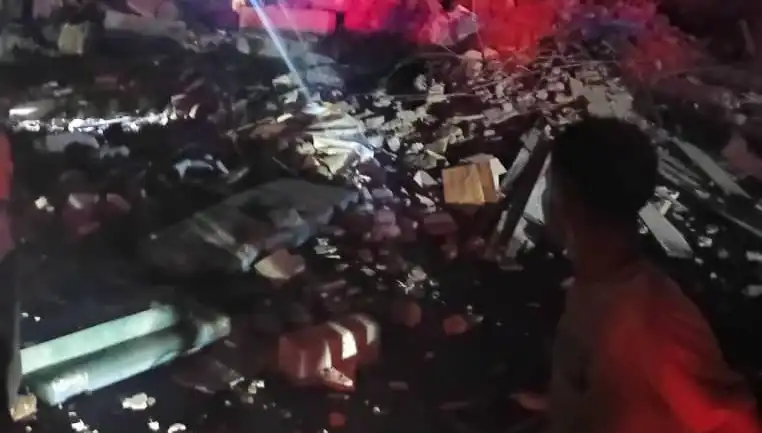 ABD'nin Yemen Operasyonu: Saldırıda 6 Kişi Hayatını Kaybetti, 16 Yaralı