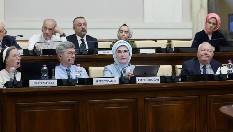 Emine Erdoğan, Vatikan'da İklim Değişikliği Meselelerine Dikkat Çekti