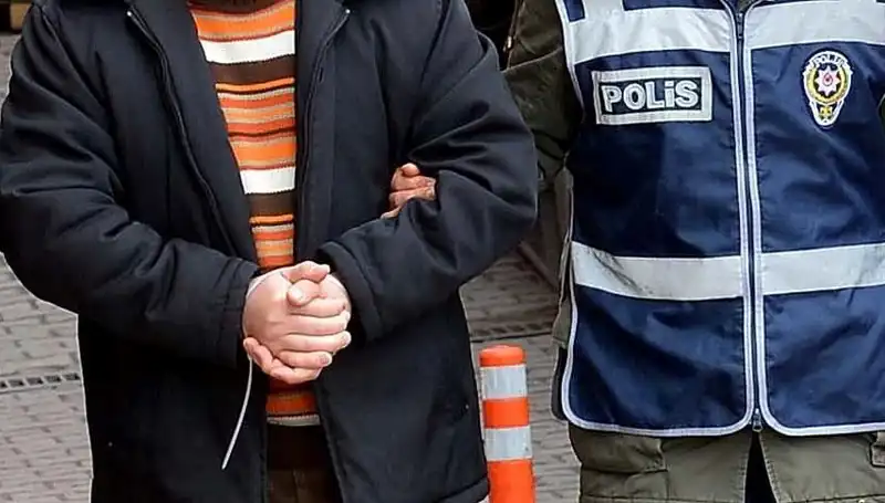 25 Yıl Hapis Ceza Alan Kaçak, Lüks Villasında Yakalandı